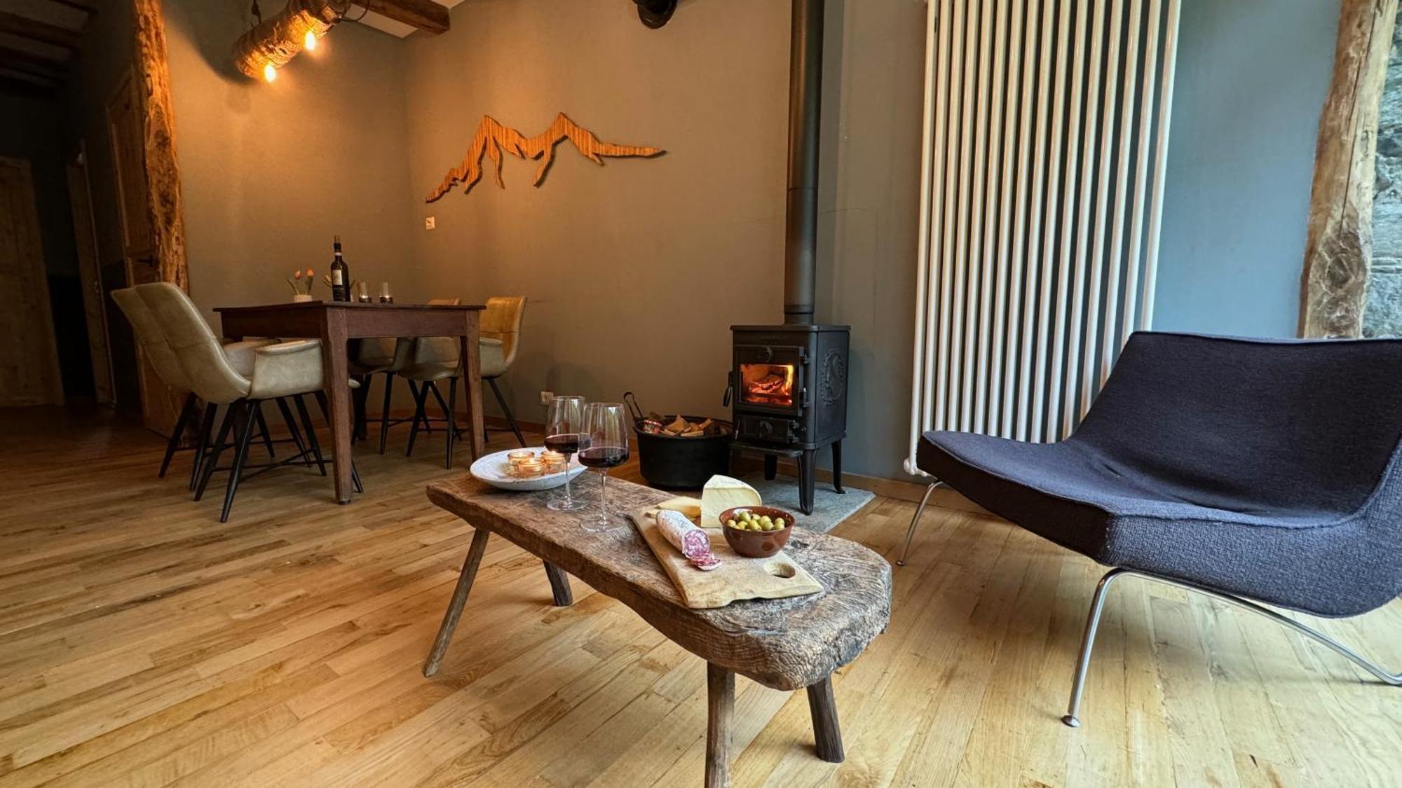 Mountain Cabin Valsesia Appartement Stella 瓦拉洛 外观 照片